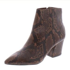 Steve Madden Missie Snakeskin Ankle Boots size 9.5